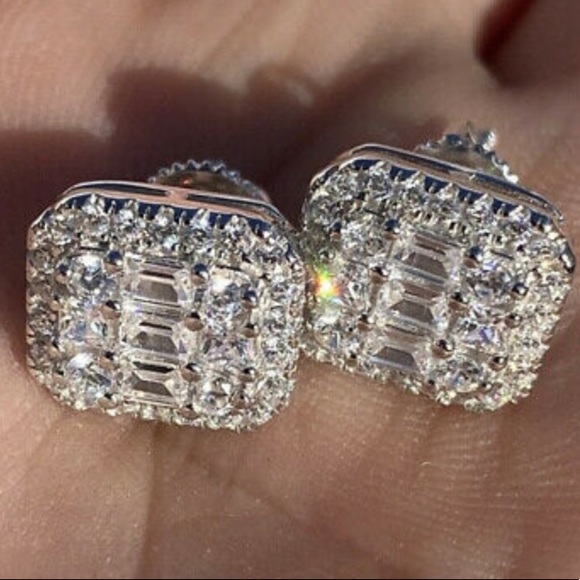 New 925 Sterling silver Diamond Stud Earrings - Picture 5 of 5